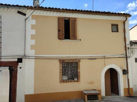 Casa indipendente in Via Monte Grappa, 14, Ripabottoni