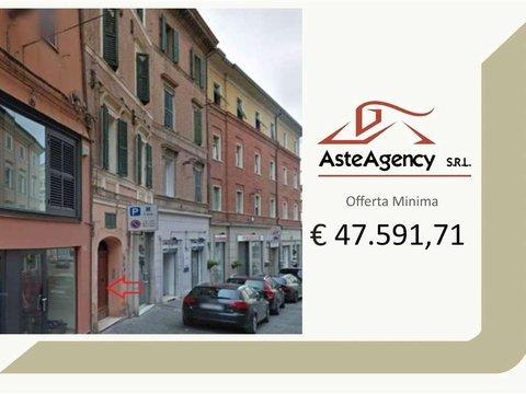 Appartamento in Corso della Repubblica, 15, Centro, Fabriano