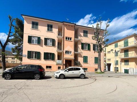 Trilocale in Via de Meis Angelo Camillo, 9, Chieti Scalo, Chieti