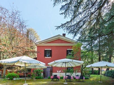 Casa indipendente in Strada caola, 9, Gassino Torinese