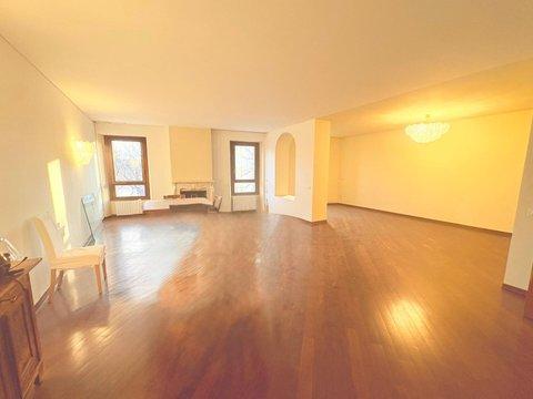 Appartamento in Via Spalto San Marco, 3, Centro Storico, Brescia