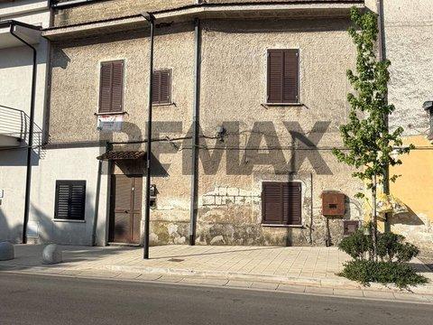 Villetta bifamiliare in Via 4 Novembre, 70, Carinola