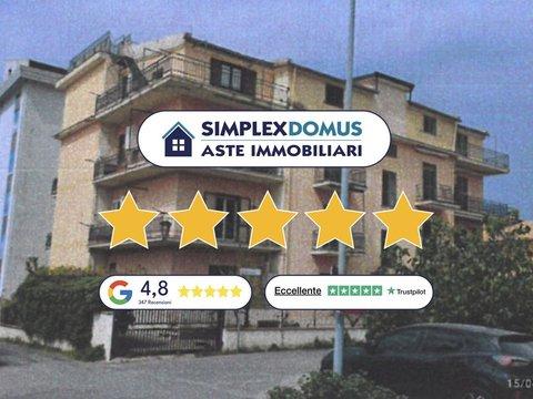Appartamento in Via Delle Zagare, Paola