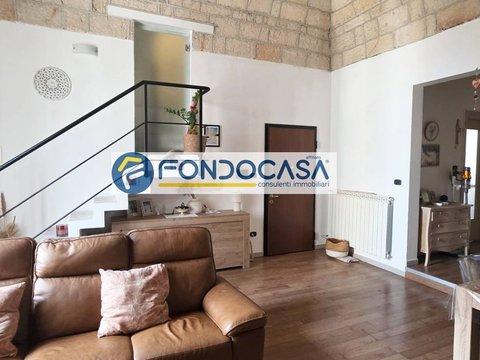 Villetta bifamiliare in Via Cristoforo Colombo, 25, Centro, Brindisi