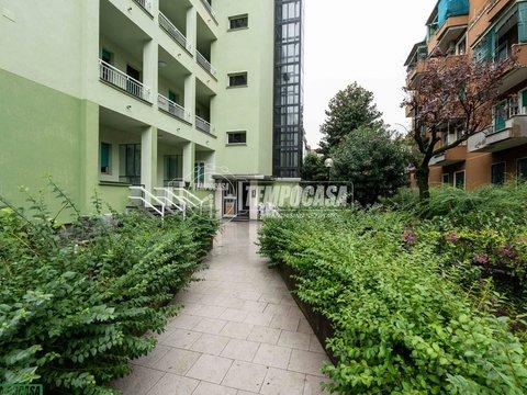 Bilocale in Via Privata Golfo degli Aranci, 17, Gorla, Milano