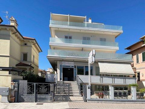 Trilocale in Lungomare Sirena, 138, Tortoreto Lido, Tortoreto