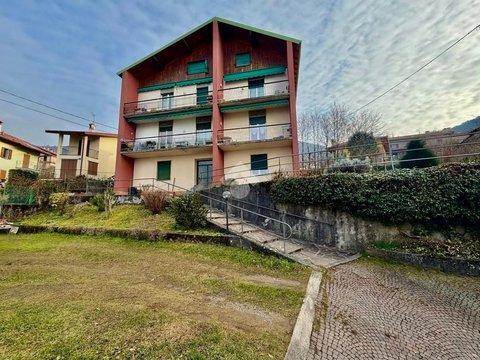 Bilocale in Via Baraccano, 1, Carenno