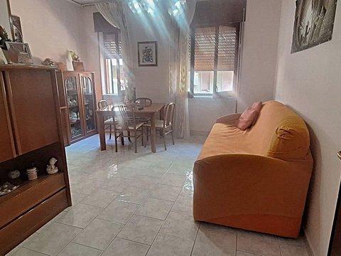 Quadrilocale in via Francesco Arnaldi, 28, Pianura, Napoli