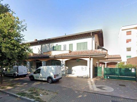 Villetta a schiera in Via Giuseppe Garibaldi, 195, Santa Maria Rossa, Garbagnate Milanese