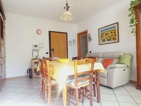 Trilocale in Via Zampeschi s.n.c, Pieve Acquedotto - San Giorgio, Forlì