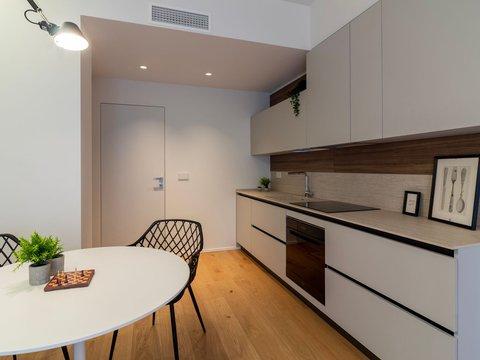 Bilocale in Viale Tunisia, 13, Porta Venezia - Repubblica, Milano
