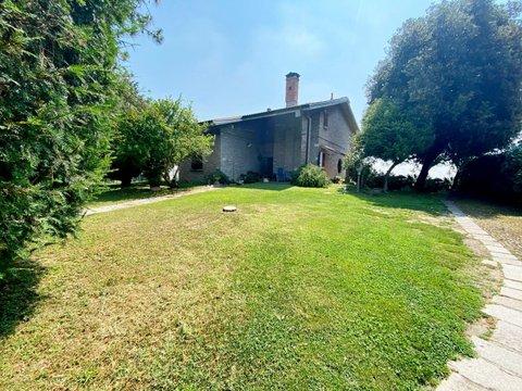 Villetta a schiera in Via dei Calzolai, Malborghetto di Boara - Malborghetto di Correggio, Ferrara