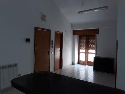 Trilocale in Corso Vittorio Emanuele, 212, Centro, Gela