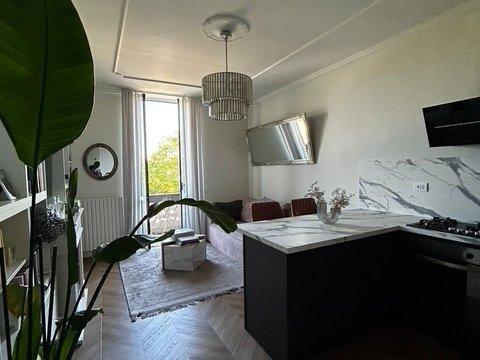 Trilocale in Via Lodovico Il Moro, 81, Naviglio Grande - San Cristoforo, Milano