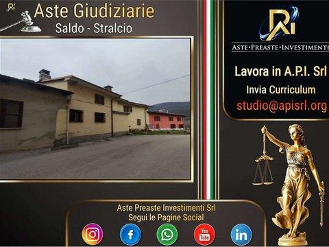 Quadrilocale in Via Pellice, 11, Torre Pellice
