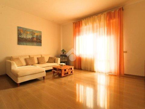 Appartamento in Via Crisologo, 27, Colli, Pescara