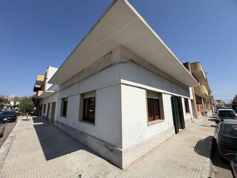 Casa indipendente in Via dei Mille, 59, XX Settembre - Duca degli Abruzzi - Piazza Umberto, Nardò