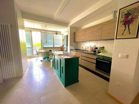 Trilocale in Viale Torquato Tasso, 36, Lido Adriano - Lido di Dante, Ravenna