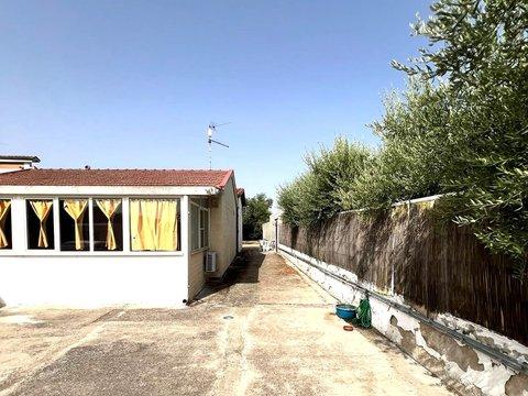 Casa indipendente in Via Napoli, Rione Biccari - Parco San Felice, Foggia