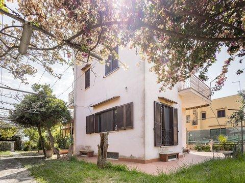 Villa in Via Metauro, 69, Tor San Lorenzo - Nuova California, Ardea