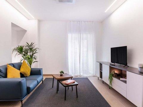 Bilocale in Via Cavour, 238, Monti, Roma