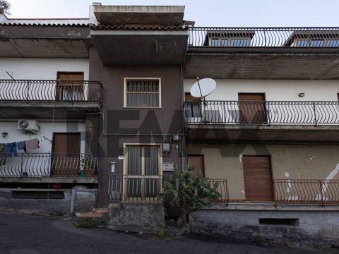 Attico in Via Fossazza, 14, Zafferana Etnea