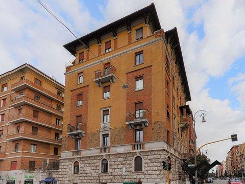 Appartamento in Via Catania, 1, Bologna, Roma