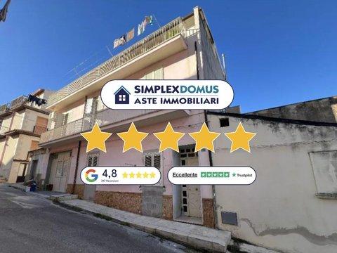 Trilocale in Via Palestro, Villa Comunale - Piazza Majorana, Comiso
