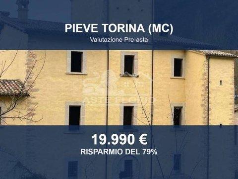 Villa in Via Valnerina, 2, Visso