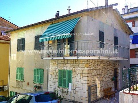 Appartamento a Piazzale Europa - Fonti San Lorenzo, Recanati