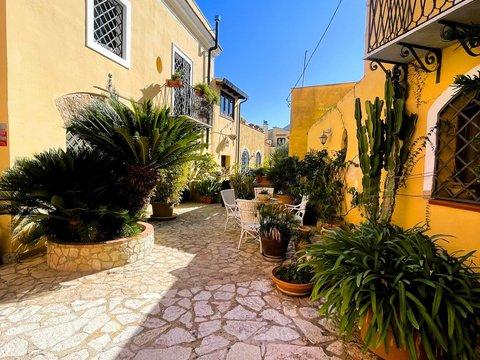 Casa indipendente in Via Pescia, 42, Pallavicino - San Filippo Neri, Palermo
