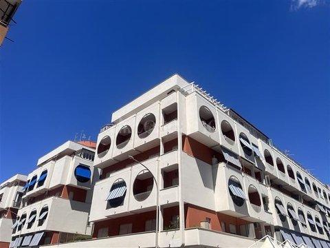 Trilocale in Via Danilo Stiepovich, Ostia Ponente, Roma
