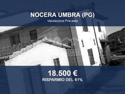 Villa in Vocabolo Serre Parrano, 8, Nocera Umbra