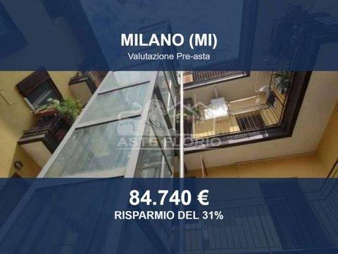 Trilocale in Piazza Anita Garibaldi, 1, Baggio, Milano