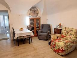 Quadrilocale in Via Guglielmo Marconi s.n.c, Prelà