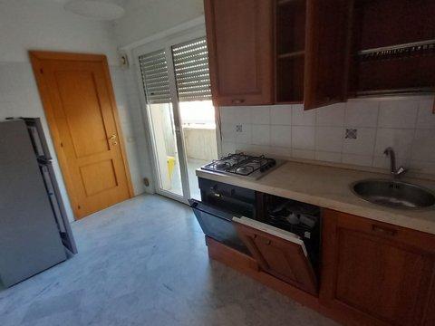 Trilocale in Via dei Conti Ricci, Corso Mazzini - Via Ciccarone - Casarza, Vasto