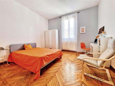Camera in Via Bonaventura Zumbini, 38, Naviglio Grande - San Cristoforo, Milano