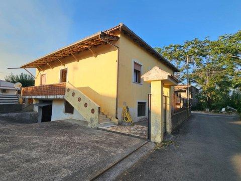 Villa in Via Fiume Lao, 192, Campo Volo-Fiume Lao, Scalea