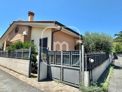 Villetta a schiera in via della Riserva Nuova, s.n.c, Lunghezza - Villaggio Prenestino, Roma