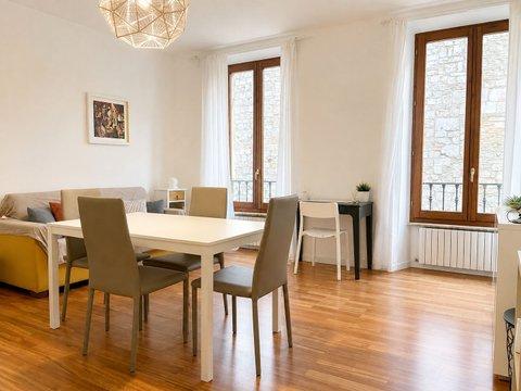 Trilocale in Corso Giuseppe Mazzini, 66, Centro Storico, Ascoli Piceno