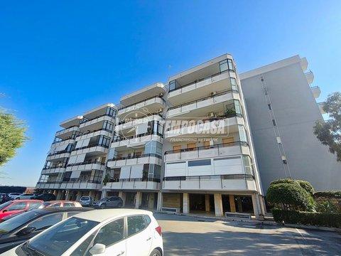 Quadrilocale in Via Giorgio La Pira, 21, Japigia, Bari