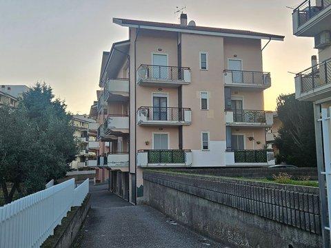 Quadrilocale in Via Telemaco, 7, Squillace