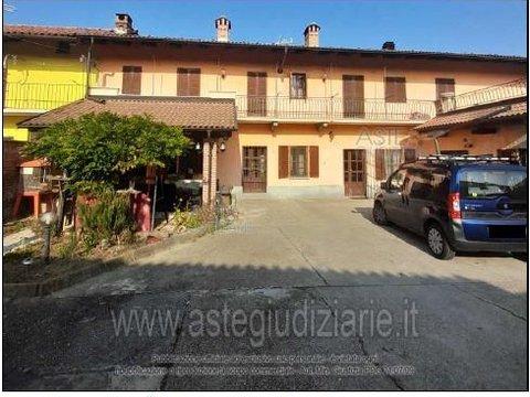 Appartamento in Località Carbignano, 13, Verrua Savoia