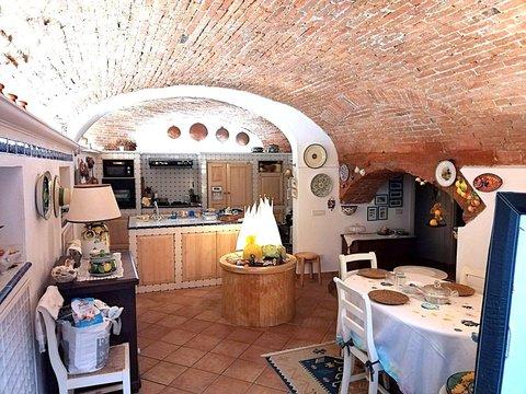 Casale/cascina a Lerici, Lerici