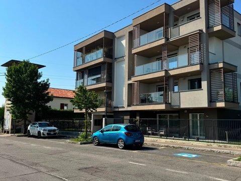 Attico in Via delle Cave, Villaggio degli Sposi, Bergamo