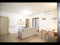 Trilocale in Via Giovanni Pascoli, 16, Porto Torres