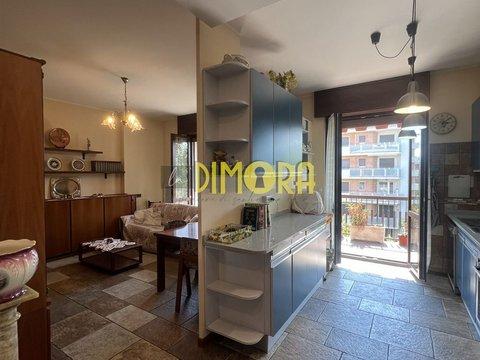 Trilocale in Via Giacomo Brodolini, 15, Novate Milanese
