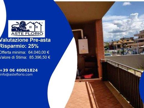 Bilocale in Via Balsorano, 44, Lunghezza - Villaggio Prenestino, Roma