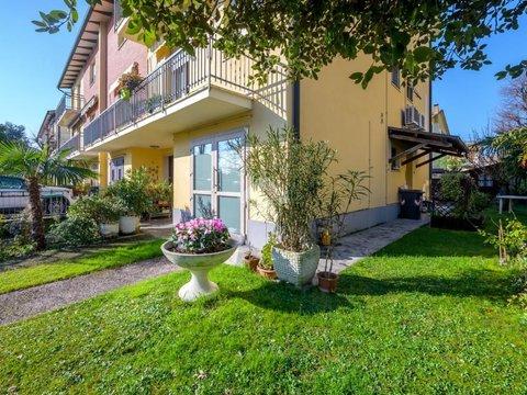 Villetta bifamiliare in Via Giacomo Leopardi, 15, Pieve di Cento