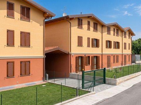 Quadrilocale in Via Giosuè Carducci s.n.c, Limido Comasco